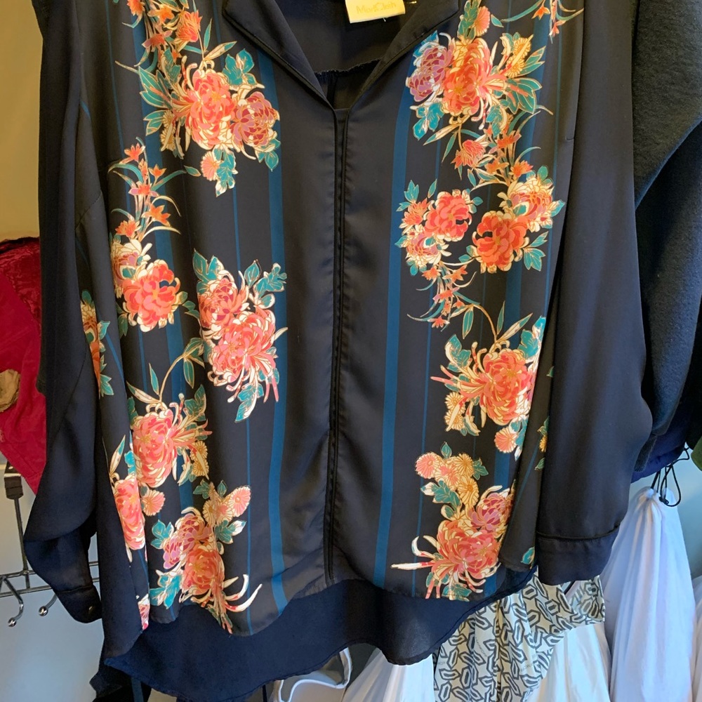 ModCloth top - Picture 3 of 3